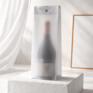 Preview: Weingeschenk „Terra de Vents“ in eleganter Geschenktasche